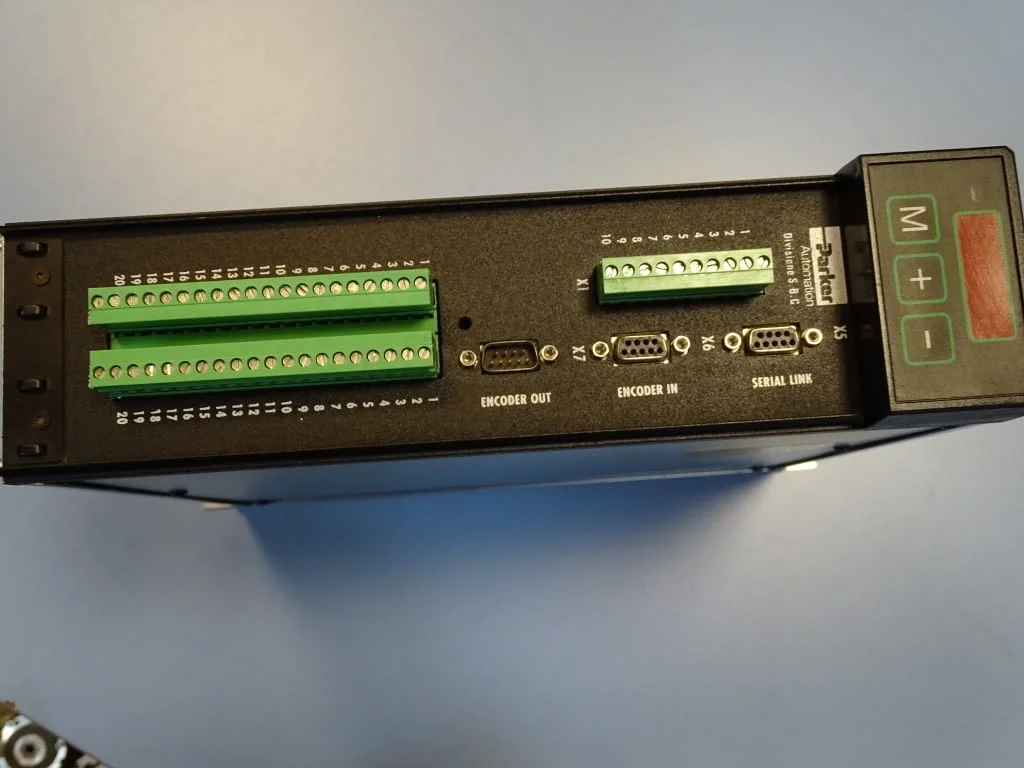 Електронен модул Parker Hannifin HPD2S5N servo drive motor controller — снимка 7