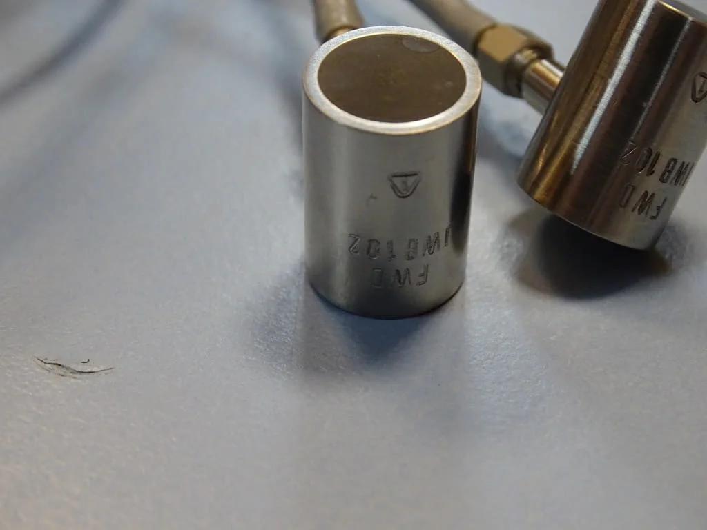 Сензор VEB RFT IWB 102 inductiv sensor — снимка 2