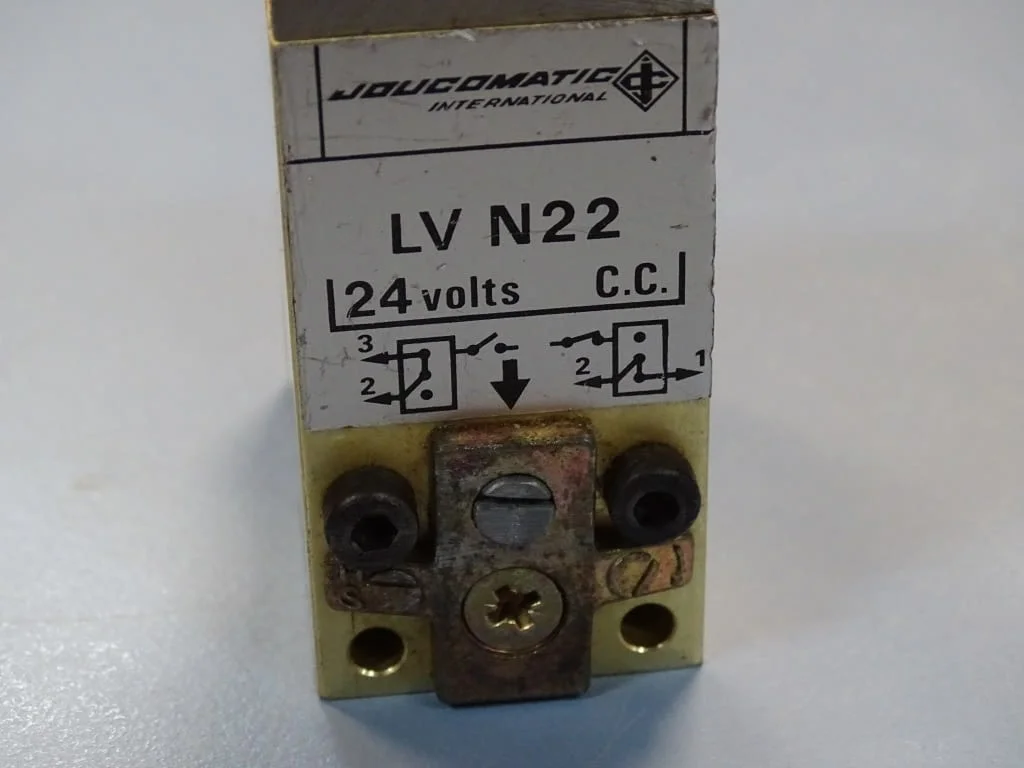 Пневматичен разпределител JOUCOMATIC LVN22 Solenoid Valve 24VDC — снимка 3