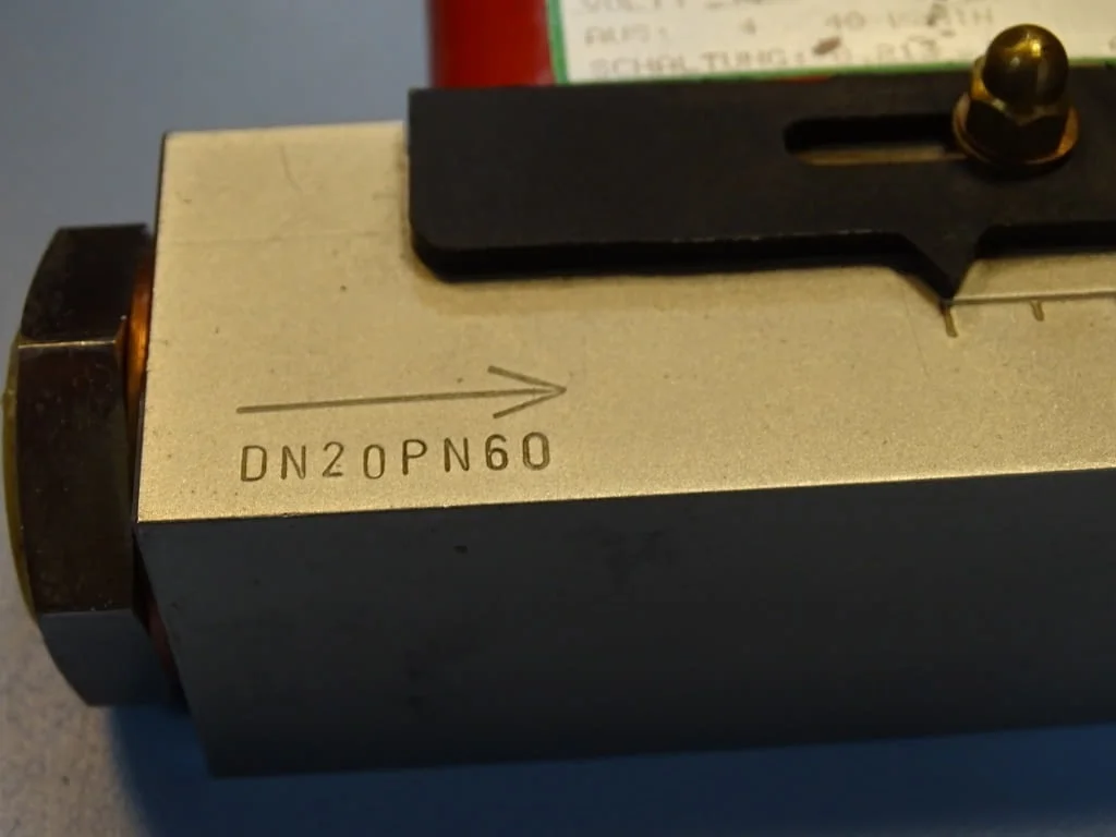 Датчик за дебит Hosco Honsberg QR 20 MI Flow Switch DN20/PN60 — снимка 4