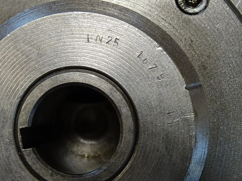 Щос глава за универсална фреза TOS FN25 Slotting Head — снимка 10