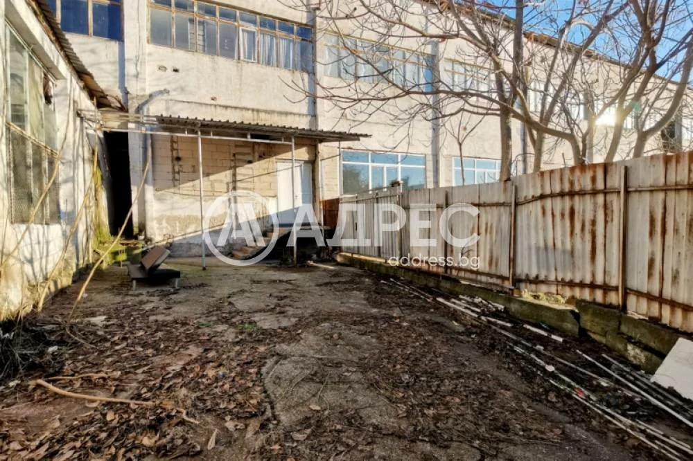 Производствен цех под наем до Техномаркет и Околовръстно шосе - град Сандански — снимка 9