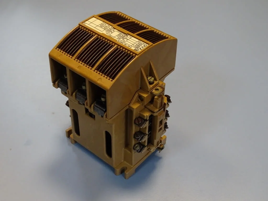 Контактор DDR VEB ESGO D40 air contactor TGL5352 BI.1 40A 380V — снимка 3