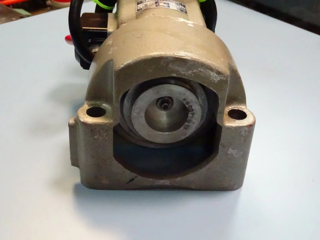 Електромотор+ремъчна шайба LECHMOTOREN DVF08-2K 0.75kW 380V — снимка 2