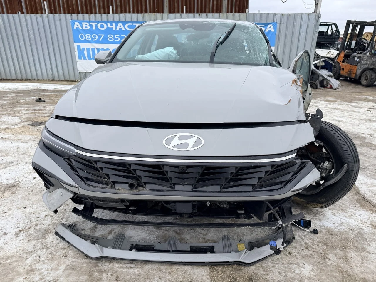 Hyundai Elantra 7, 1.6 MPI двигател G4FM, 123 кс., автоматик, 24000 км., 2024 г., Хюндай Елантра 7, — снимка 2