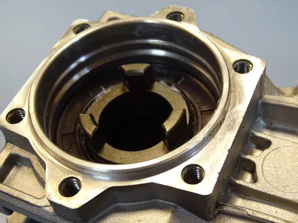 Редуктор червячен VARVEL FRT-G50 worm gear reducer 1:15 — снимка 6