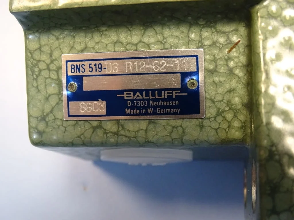 Краен изключвател Balluff BNS 519-D3 R12-62-11 multiple limit switch 250VAC 10A — снимка 4