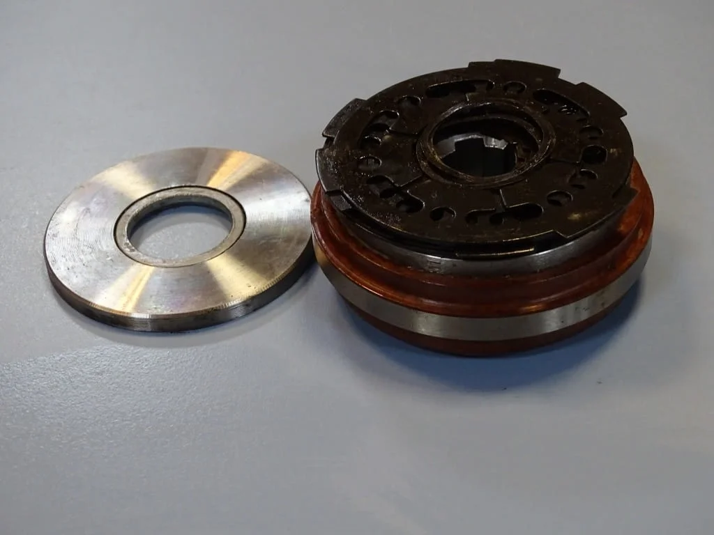 Електромагнитен съединител ЭМ-22УХЛ4(ЕМ-22УХЛ4) electromagnetic multi-plate clutch 24VDC — снимка 6