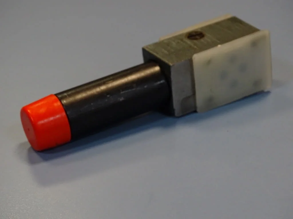 Регулатор на налягане Rexroth ZDR6DA2-40/210V pressure reducing valve — снимка 6