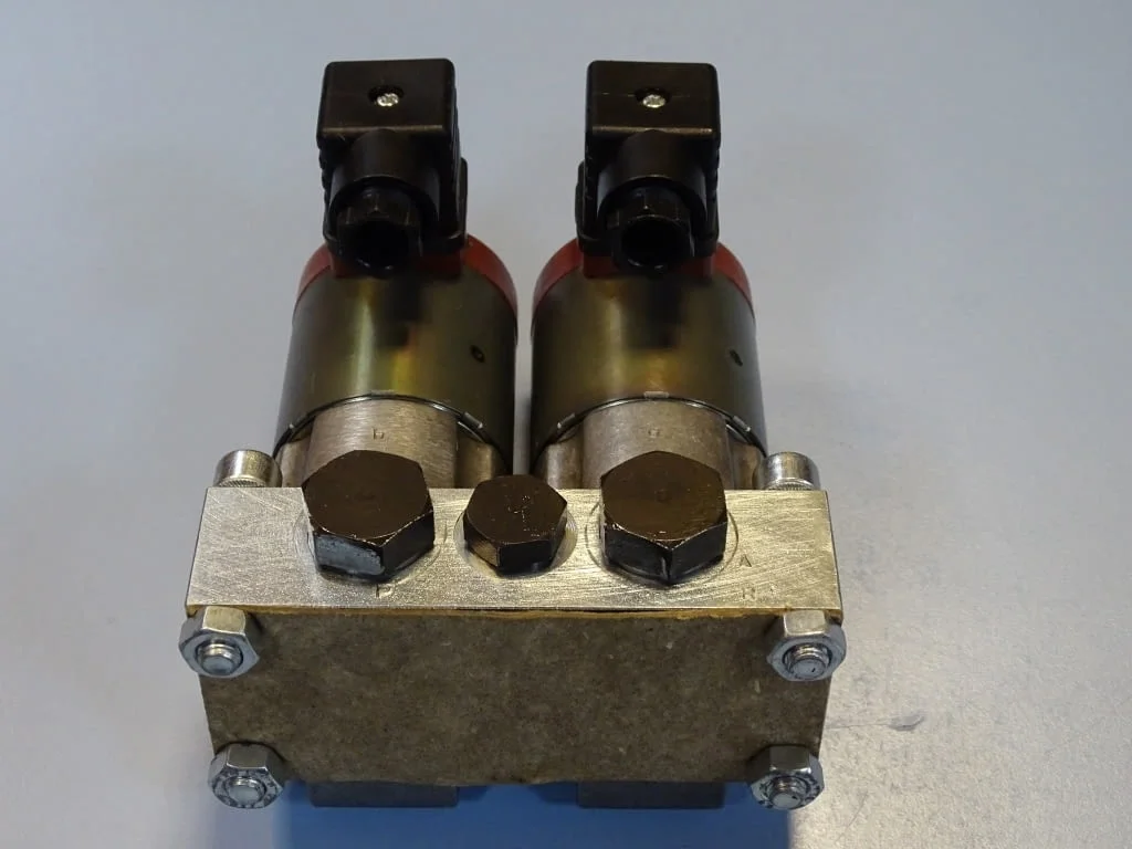 Хидравличен вентил HAWE G21-2 hydraulik directional seated valve 24VDC — снимка 10