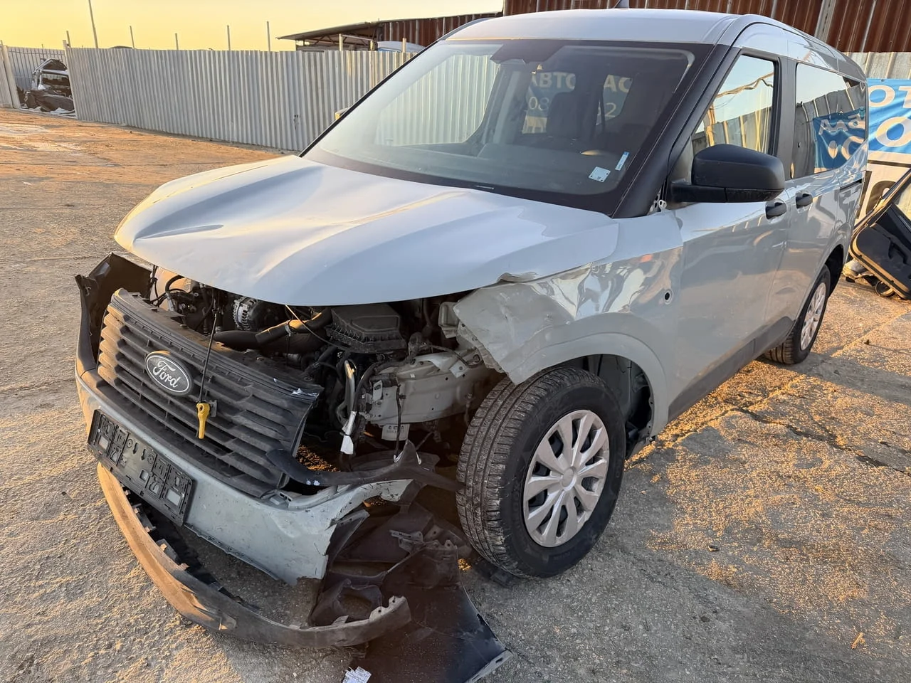 Ford Tourneo Courier V769 1.0L EcoBoost двигател C10FD0X, B7JB 125 кс., 6 ск - B6., 8800 км., 2025 г