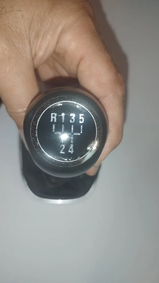 OPEL Corsa E 2015г части еърбег от седалки предни и кори от врати — снимка 6