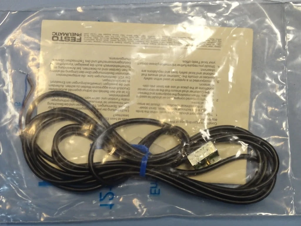 Индуктивен сензор Festo SME-3-LED-24 proximity switch — снимка 3