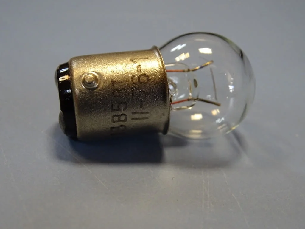 Лампа/крушка 13В5Вт 13V 5W bulb/lamp — снимка 2