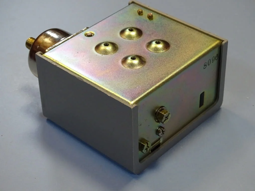 Пресостат Saginomiya SPS-L106 pressure controls switch — снимка 6