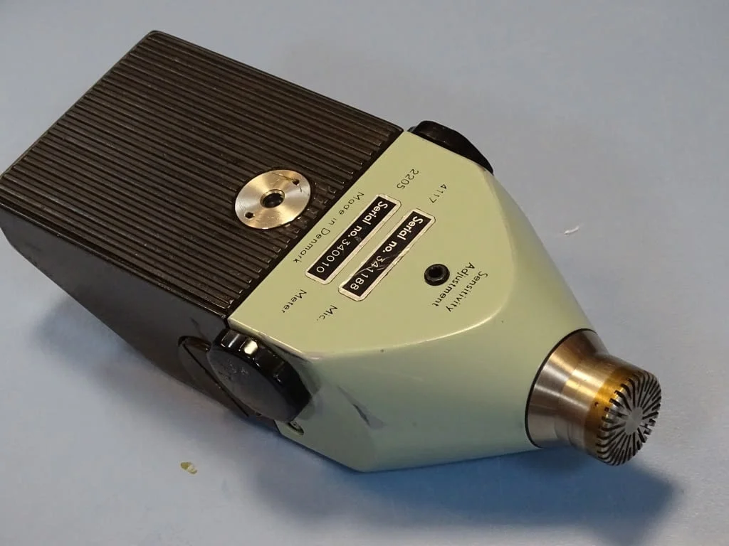 Шумометър Bruel& Kjaer 2205 sound level meter — снимка 5
