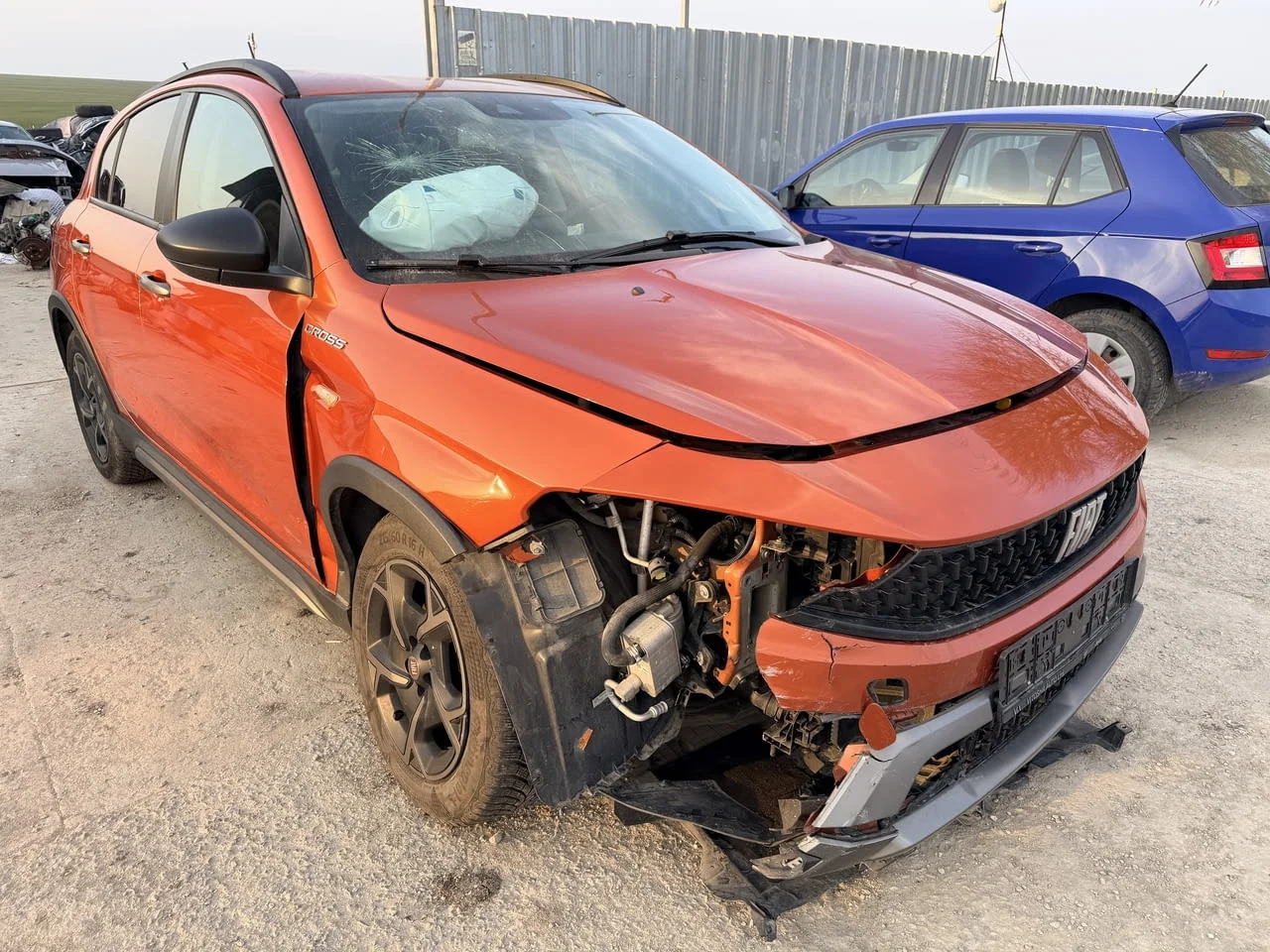 Fiat Tipo City Cross 1.0 TGDI 100 кс., двигател / HXN1A, скоростна кутия ск., 40 — снимка 3
