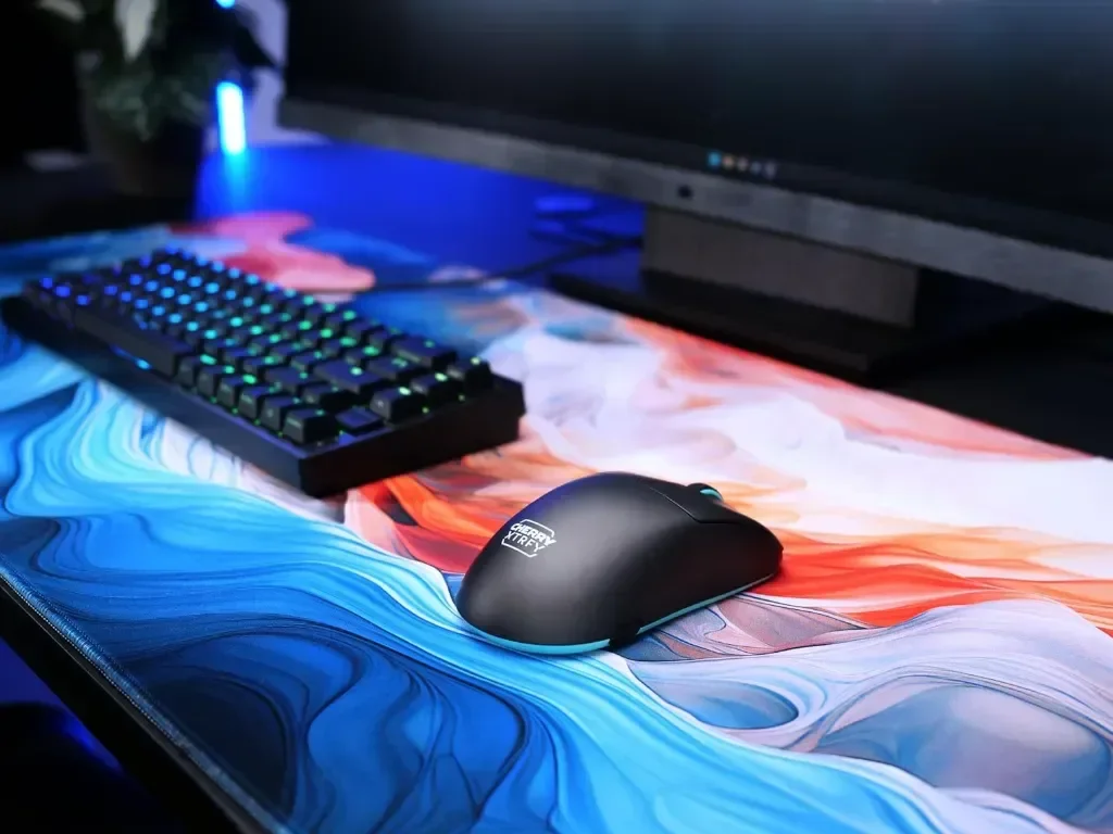 CHERRY XTRFY M68, ултра-лека безжична мишка за игри, 2,4 GHz RF, черна — снимка 5