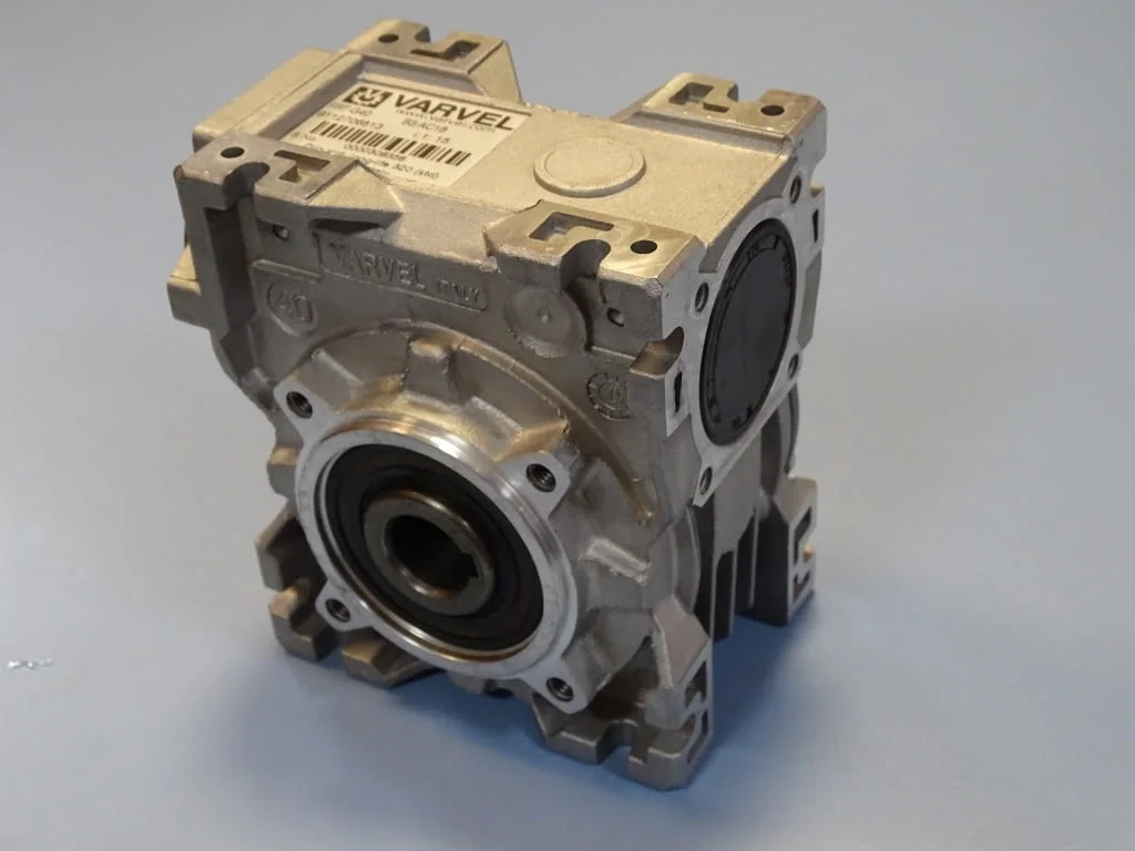 Червячен редуктор VARVEL FRT-G40 reducer worm gear box 1:15 — снимка 4