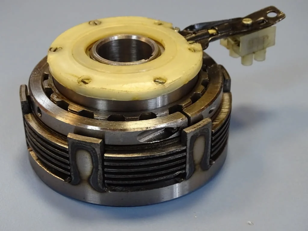 Съединител електромагнитен Binder 84C1309C1 CUGIR multi-plate electromagnetic clutch — снимка 2