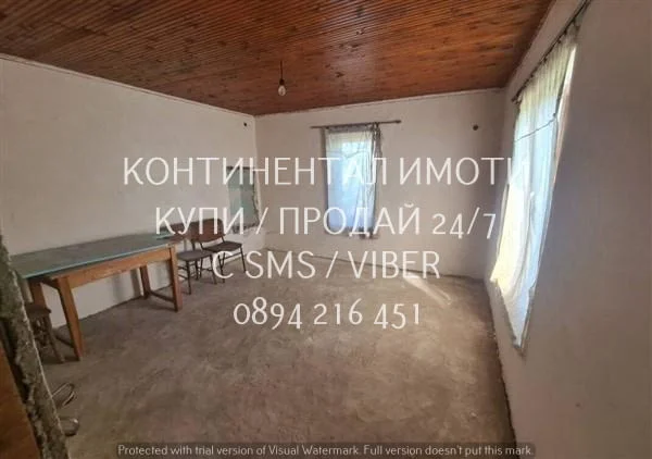 Къща с голям двор. СОБСТВЕНИК! Село Сухозем, обл. Пловдив