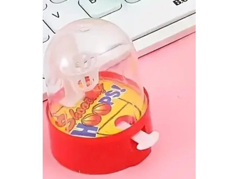 Семейна игра на баскетбол