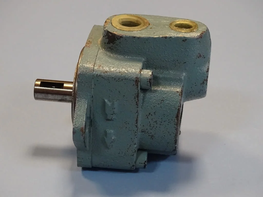 Хидравлична помпа DAIKIN DS14P-10 vane pump — снимка 2