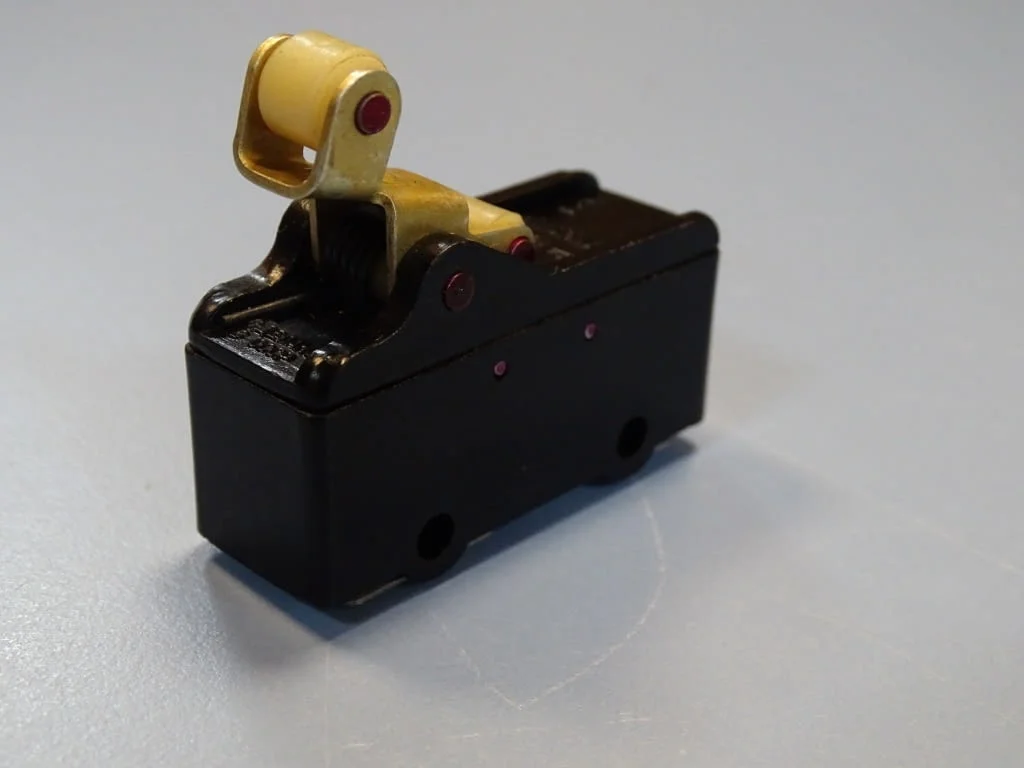 Микро-изключвател МП1107 USSR Micro Limit Switch 10A 660VAC/440VDC — снимка 6