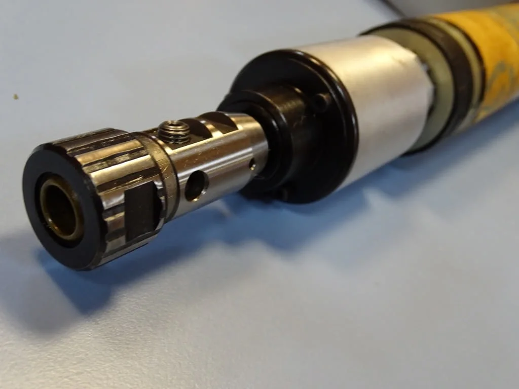 Автоматична пробивна глава Desoutter AFTE-40 Pneumatic Autofeed Tapping Drill — снимка 3