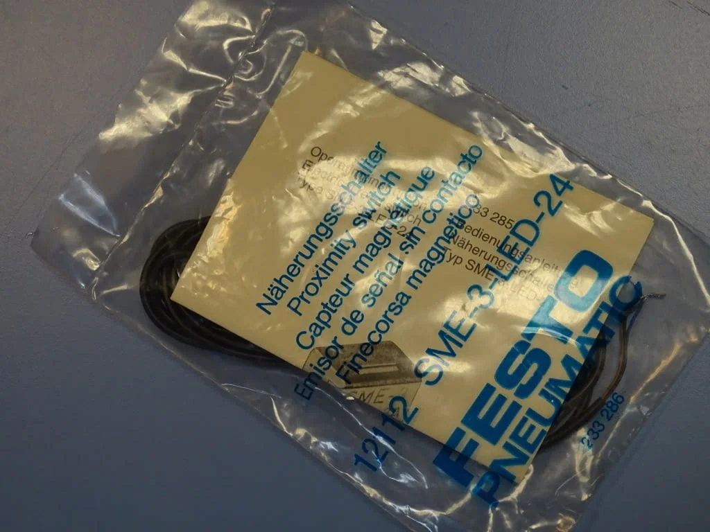 Индуктивен сензор Festo SME-3-LED-24 proximity switch — снимка 5