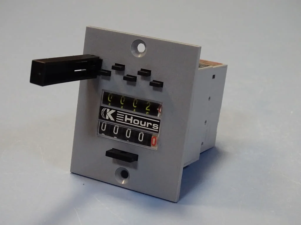 Електромеханичен брояч на време Kubler HVa 15.31 electromechanical time couter — снимка 9