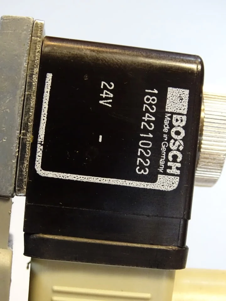 Хидравличен разпределител BOSCH directional valve 24VDC — снимка 5