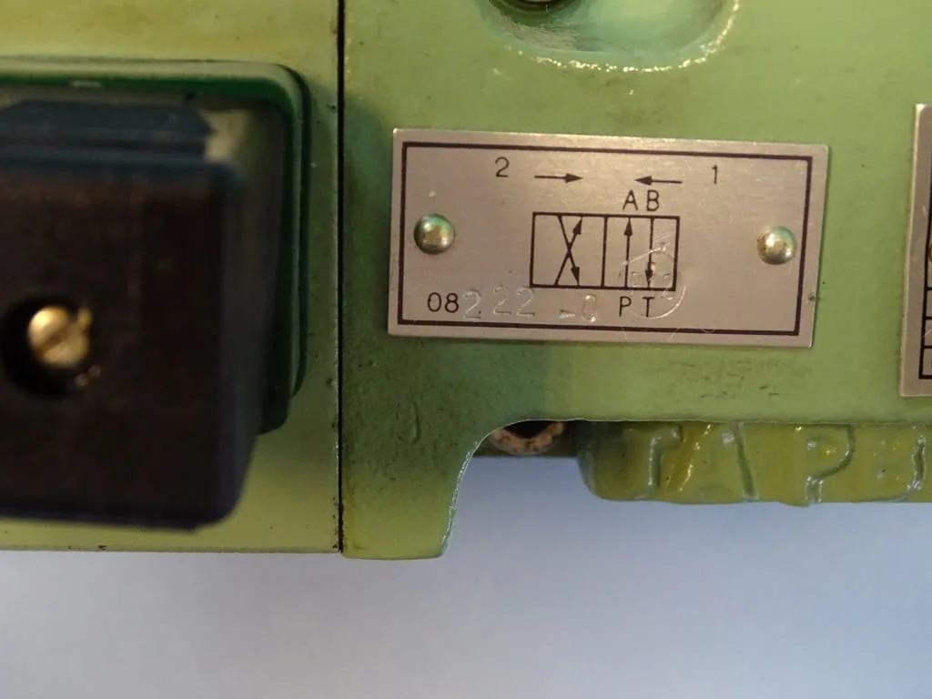 Хидравличен разпределител ORSTA VW 10 TGL26223/40 Hydraulic Valve 24VDC — снимка 3