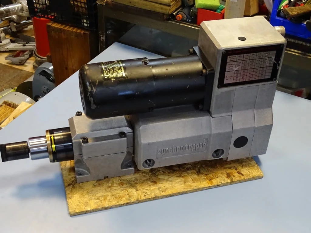 Агрегатна пробивна глава Synchro Tapper STB-108U 220V 60Hz 3Phase — снимка 4