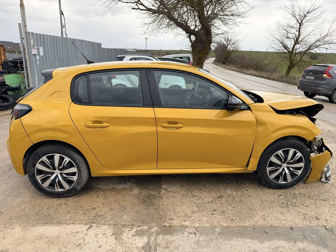 Peugeot 208 1.2 PureTech, двигател HNE, 101 кс., 6 ск., 2024г., 40000 км., евро 6D, Пежо 208 1.2 Pur — снимка 3