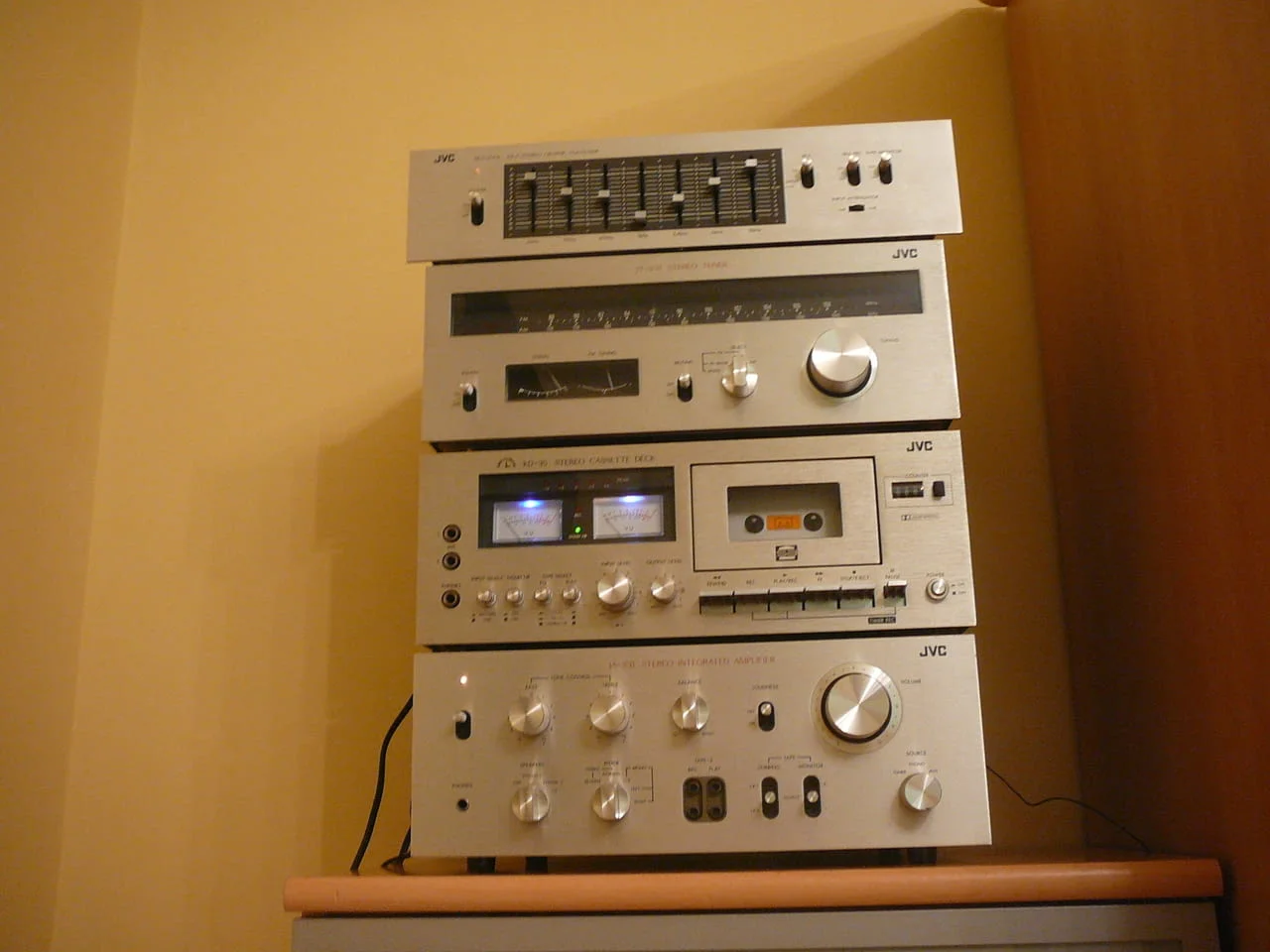 Jvc ja-s31 i kd-35e i t-v31 i sea-20gl — снимка 5