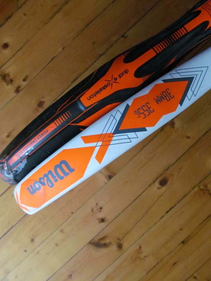 Две ракети плажен тенис падел бал Adidas Wilson игра хилки употребявани забележки забавление навън — снимка 4