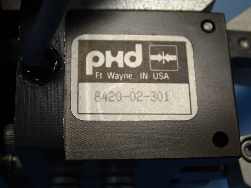 Пневматичен актуатор PHd USA Pneumatic Angular Gripper — снимка 2