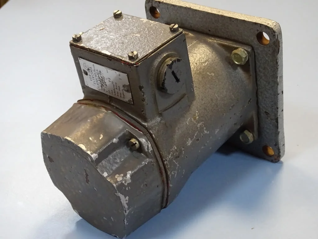 Ел. магнит VEB(B)ELTROMA STM/1S solenoid 100VAC 50Hz — снимка 5