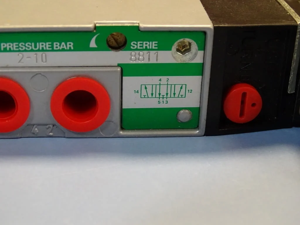 Пневматичен разпределител Walter pneumatic SXE 9761-160 — снимка 3