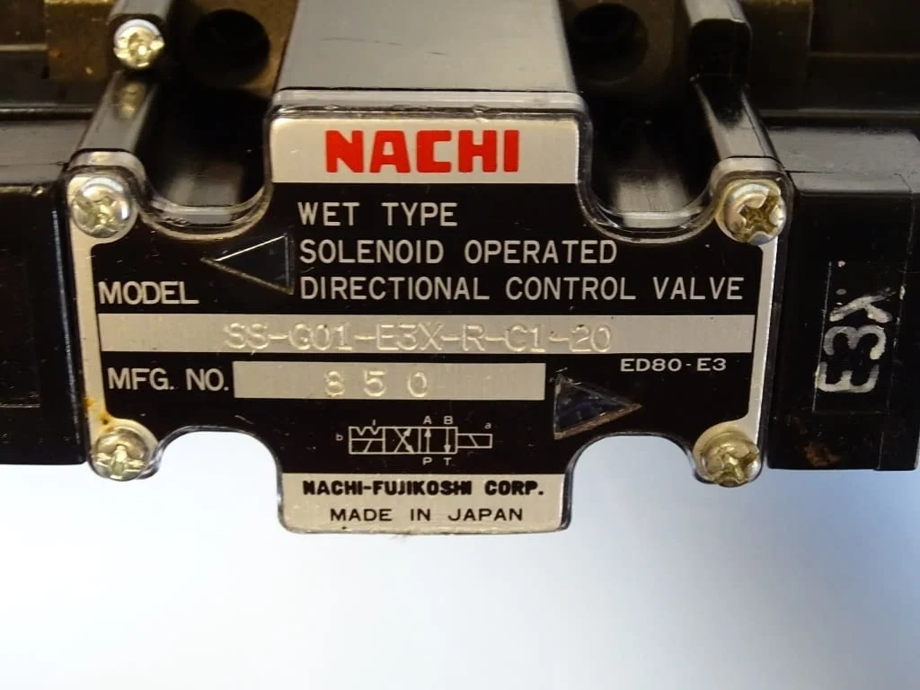 Хидравличен разпределител NACHI SS-C01-E3X-R-C1-20 solenoid operated directional valve — снимка 2