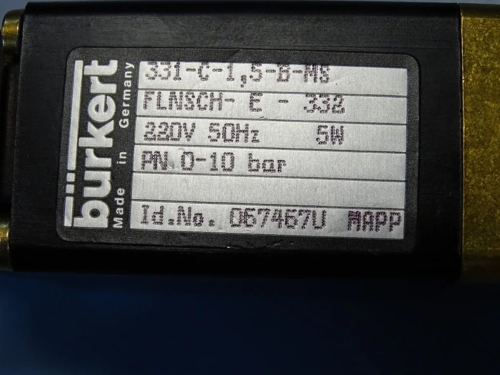 Магнет вентил Burkert 331-C-1.5-B-MS 3/2 way solenoid valve 220VAC — снимка 4