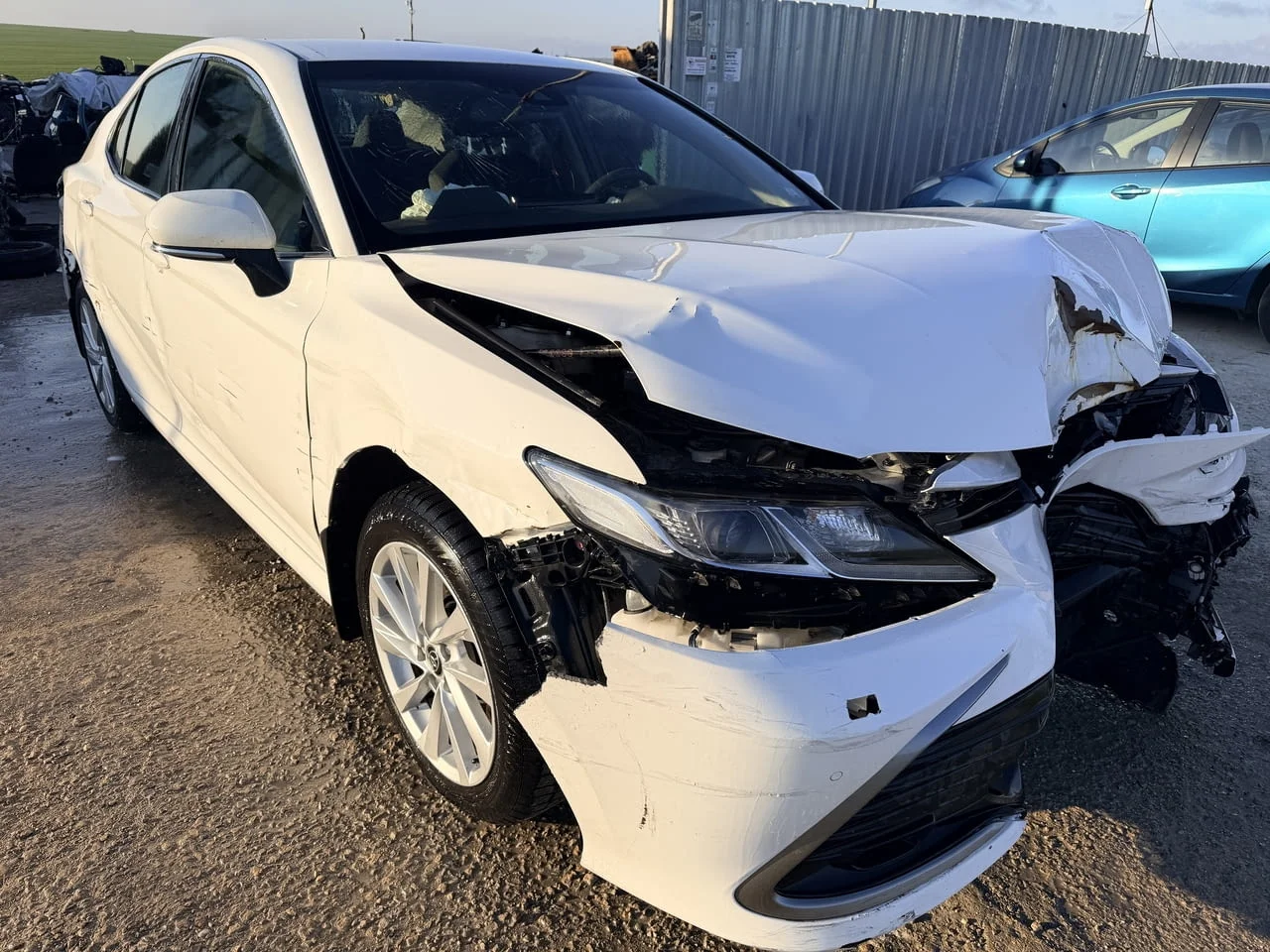 Toyota Camry 2.5 Hybrid AXVH71, двигател A25A-FXS, 218 кс., автоматик, 34 000 км., 2023 г, Тойота Ка — снимка 2