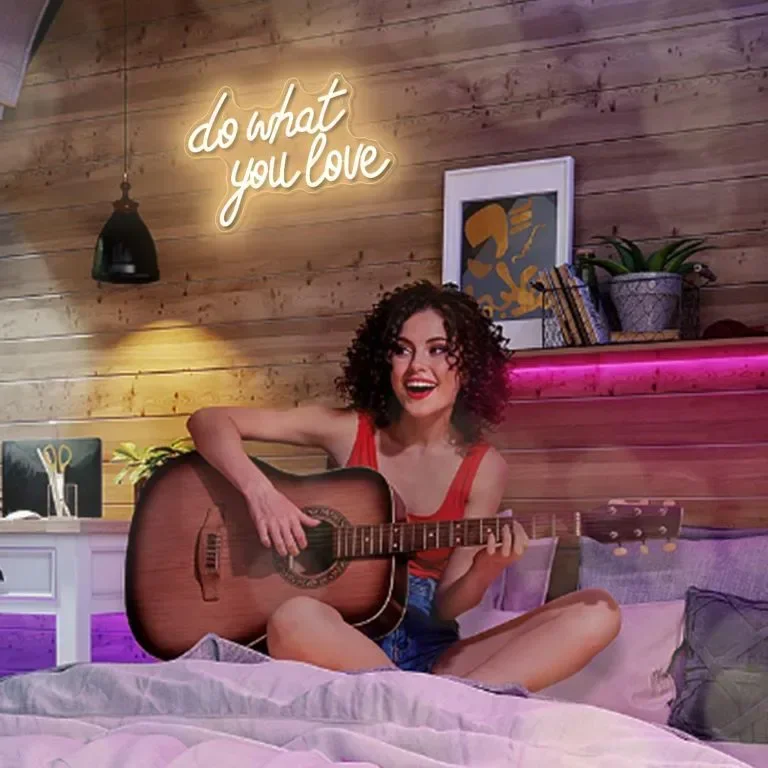 Неонов светлинен надпис Do What You Love за декорация, USB захранване, димируем, топло бяло — снимка 3