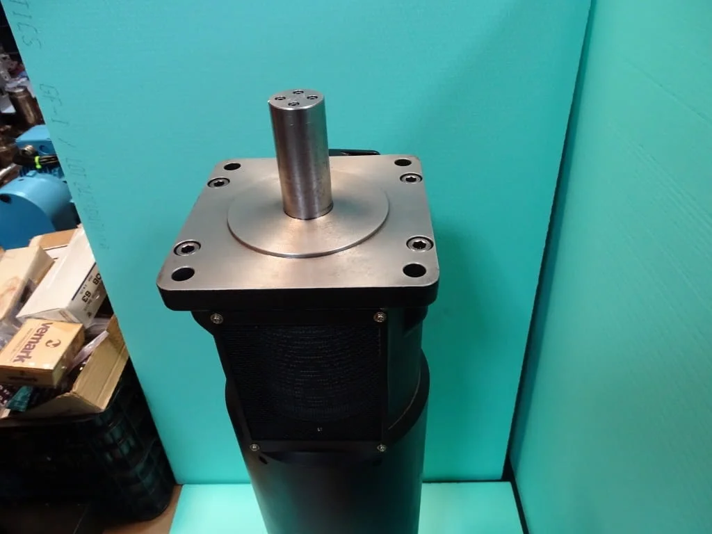 Сервомотор FANUC A06B-0615-B343 DC servo motor model 10L — снимка 2