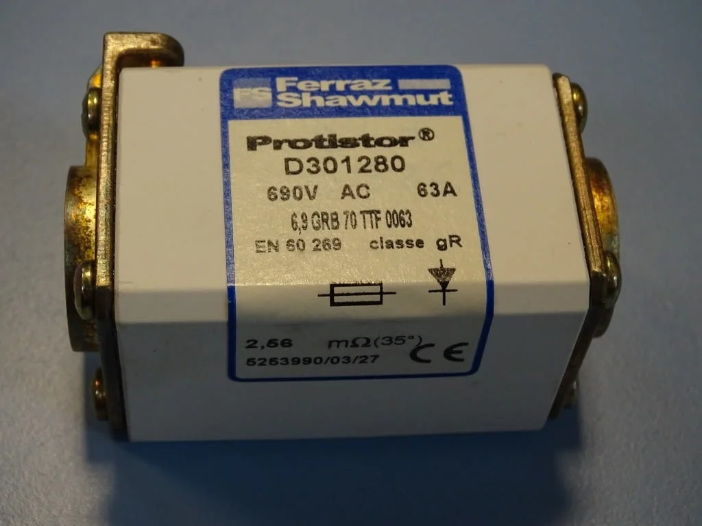 Предпазител Ferraz Shawmut Protistor D301280 Fuses 6.9GRB70TTF0063 63A 690VAC — снимка 5