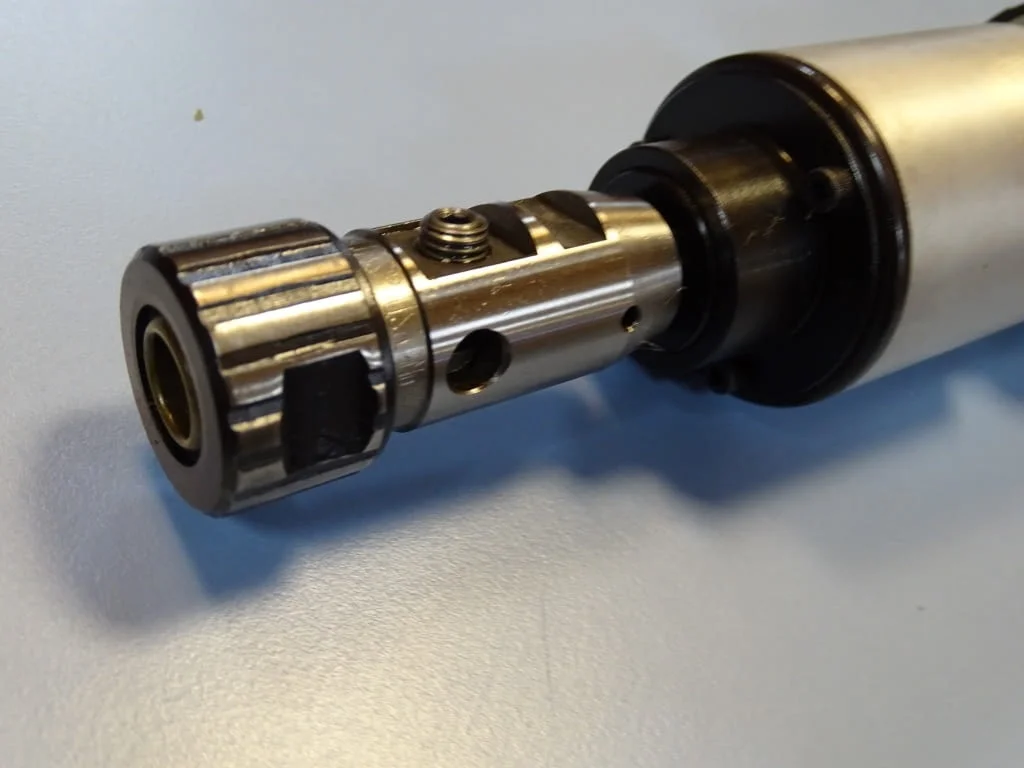 Автоматична пробивна глава Desoutter AFTE-40 Pneumatic Autofeed Tapping Drill — снимка 4