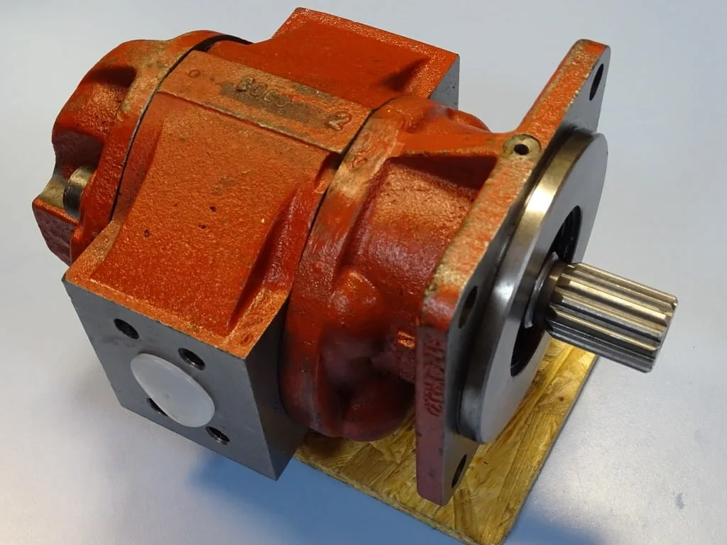 Хидравлична помпа Warynski P2C2120C5B26A Hydraulic pump — снимка 9