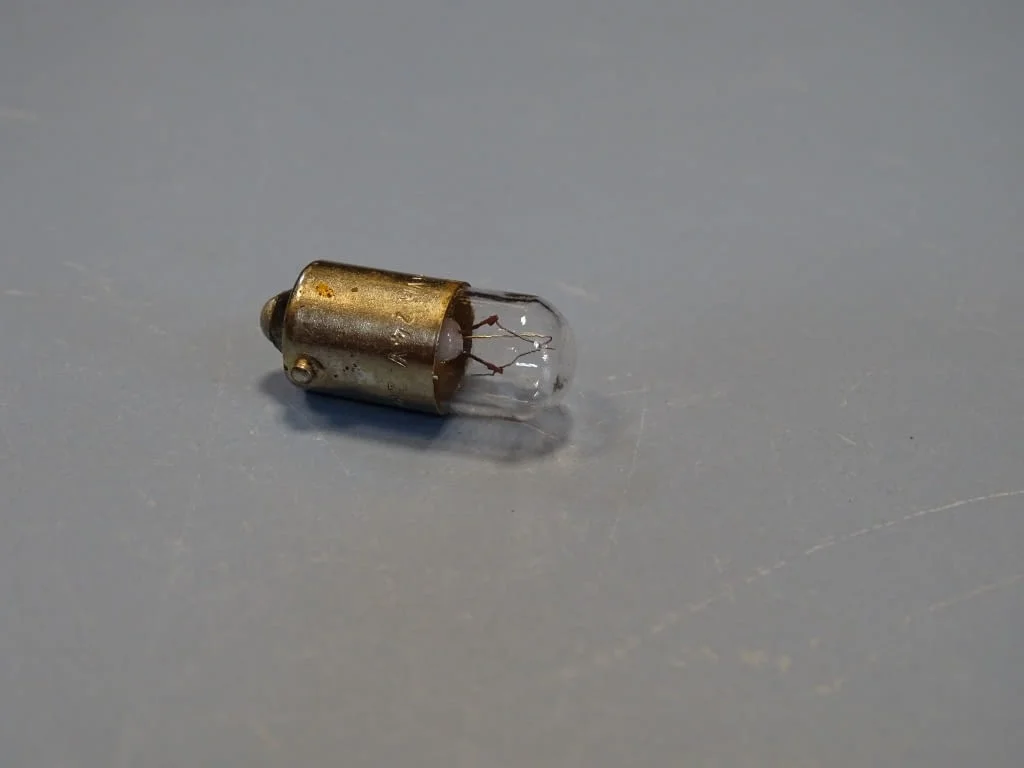 Лампа/крушка NARVA 24V 2W BA9S lamp/bulb