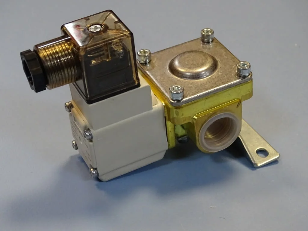 Магнет вентил SMC VXD232CZ3AAXB Solenoid Valve 24VDC — снимка 2
